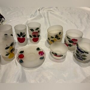 Fruit Pattern Frosted Glassware Set